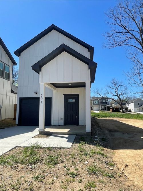 501 N Moore St, Dallas, TX, 75203-1906 | Card Image