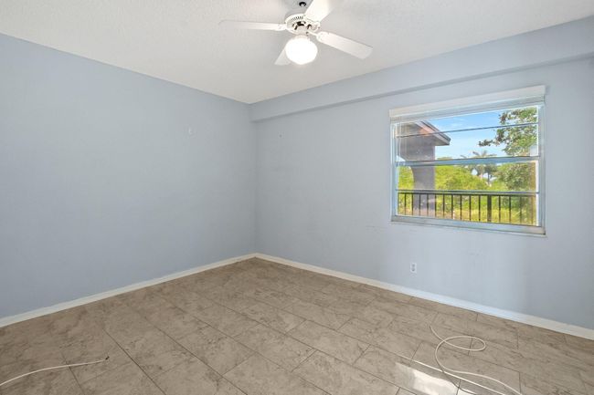 APT-412 - 1351 Sw 125 Th Ave, Condo with 2 bedrooms, 2 bathrooms and null parking in Pembroke Pines FL | Image 16