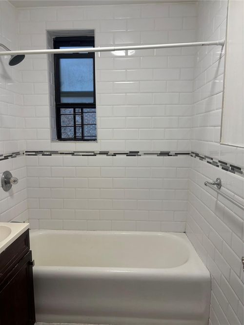 2a-37 83rd St, Jackson Heights, NY, 11372 | Card Image