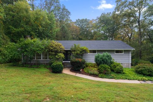 374 Wildwood Dr, Orange, CT, 06477-1623 | Card Image