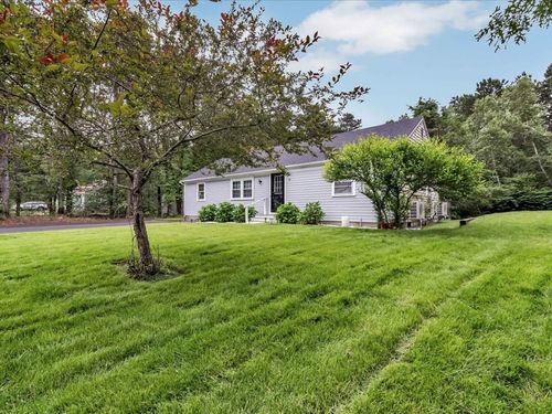 95 Washington Ave, West Yarmouth, MA, 02673-2439 | Card Image