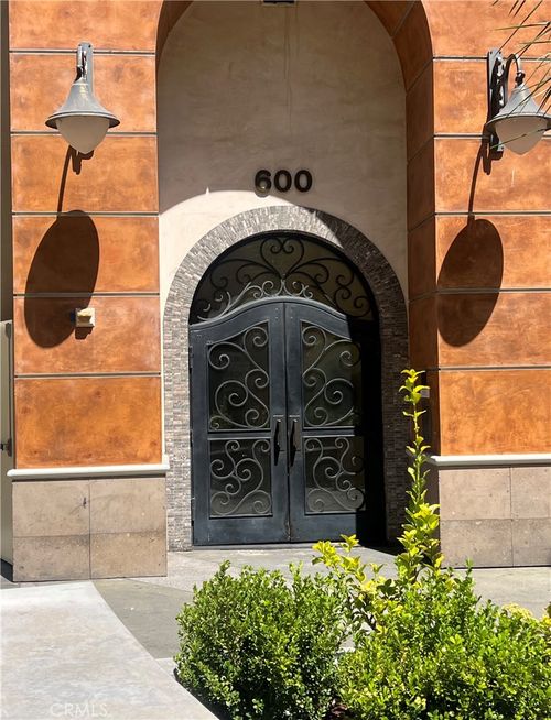apt-319-600 N Atlantic Blvd, Monterey Park, CA, 91754-7762 | Card Image