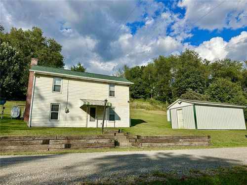 143 Raineytown Rd, Dawson, PA, 15428-1107 | Card Image