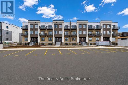359-25 Palace Street, Kitchener, ON, N2E3M6 | Card Image
