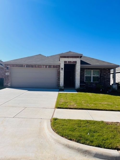 1916 Village Creek Ln, Denton, TX, 76208-2507 | Card Image