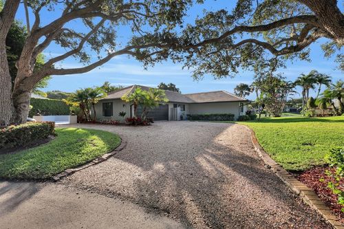 10158 Se Acorn Way, JUPITER, FL, 33469-1420 | Card Image