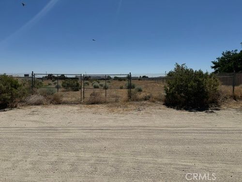 42120 6th St E, Lancaster, CA, 93535-5460 | Card Image