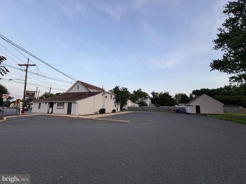 2 Chesterfield Georgetown Rd, Chesterfield, NJ, 08515-9605 | Card Image