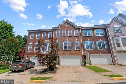 13412 Matthews Vista Dr, CENTREVILLE, VA, 20120-3021 | Card Image