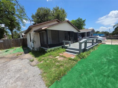 3308 E Mohawk Ave, TAMPA, FL, 33610 | Card Image