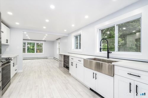 1-48 Candlewood Lake Rd, Brookfield, CT, 06804-2504 | Card Image