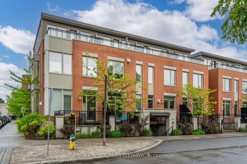 449 Edison Ave, Ottawa, ON, K2A1S5 | Card Image