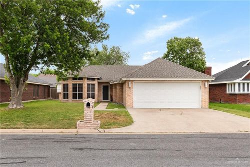 2418 Topaz Dr, Harlingen, TX, 78552-3300 | Card Image
