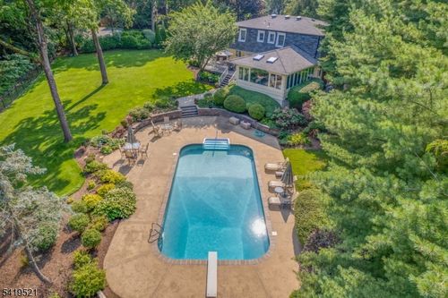 29 Candace Ln, Chatham Twp, NJ, 07928-1115 | Card Image