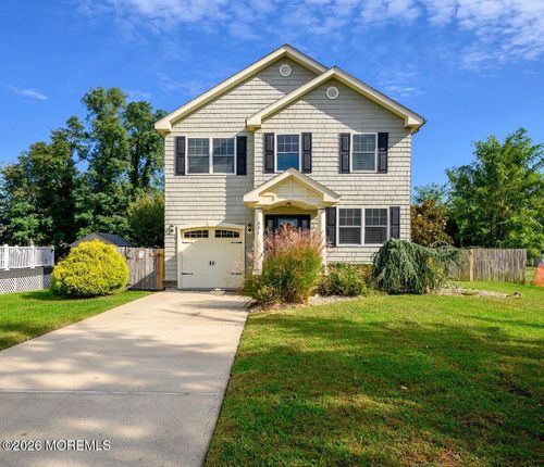 331 Norwood Ave, Long Branch, NJ, 07740-5211 | Card Image