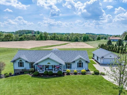 5325 Westfall Rd Sw, Lancaster, OH, 43130-9211 | Card Image