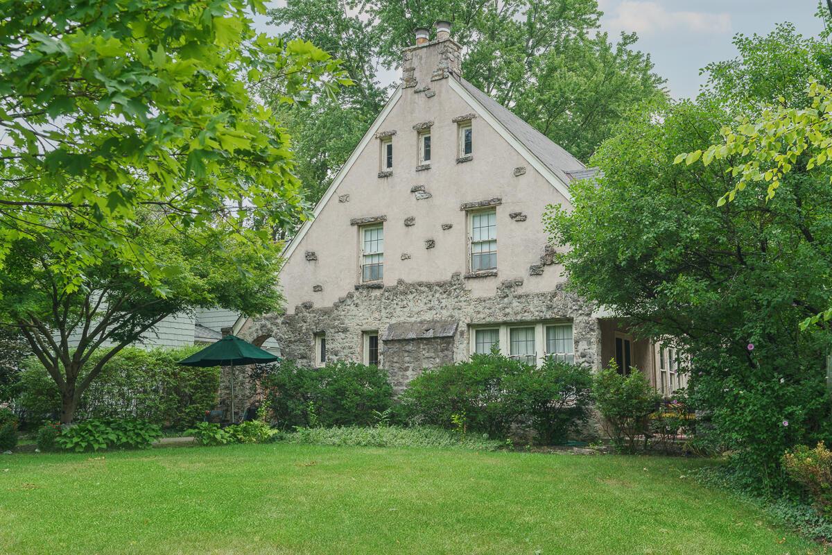 Henthorn Rd, Columbus, OH 43221