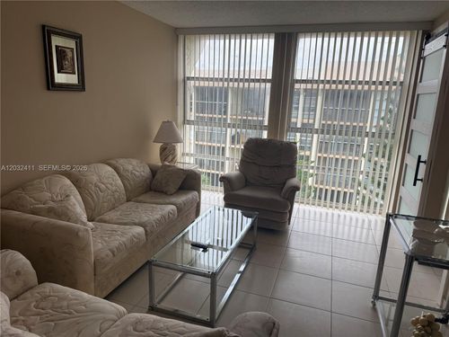 511-851 Three Islands Blvd, Hallandale Beach, FL, 33009-7810 | Card Image
