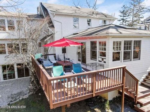 22 Tomac Ave, Old Greenwich, CT, 06870-1820 | Card Image