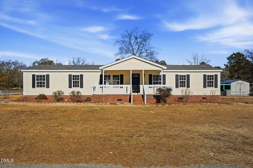 209 Huck Finn Ct, Hope Mills, NC, 28348-2637 | Card Image