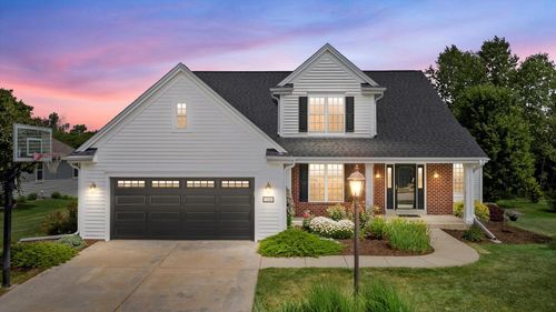 1346 Goldfinch Way, Oconomowoc, WI, 53066-6601 | Card Image