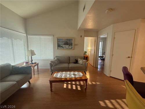 201-460 Elm Dr, Las Vegas, NV, 89169-3680 | Card Image