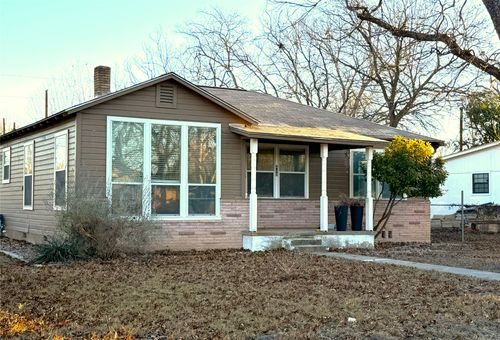 420 Stonewall Street, Kerrville, TX, 78028 | Card Image