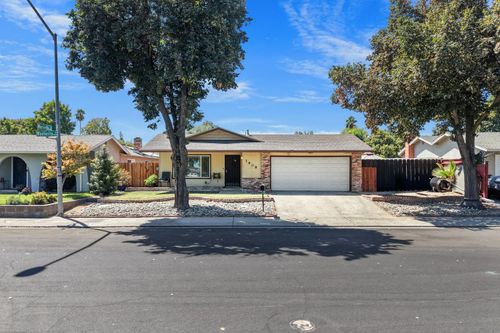 1608 Montecito Ave, Modesto, CA, 95355 | Card Image
