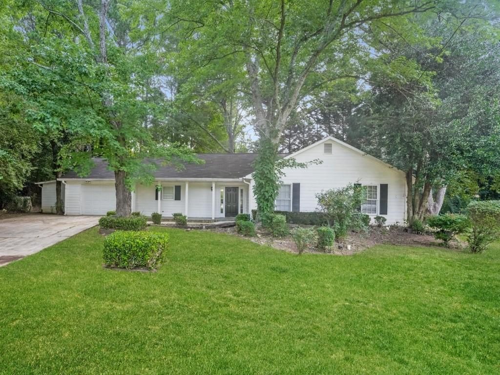 Supreme Ct, Lawrenceville, GA 30046