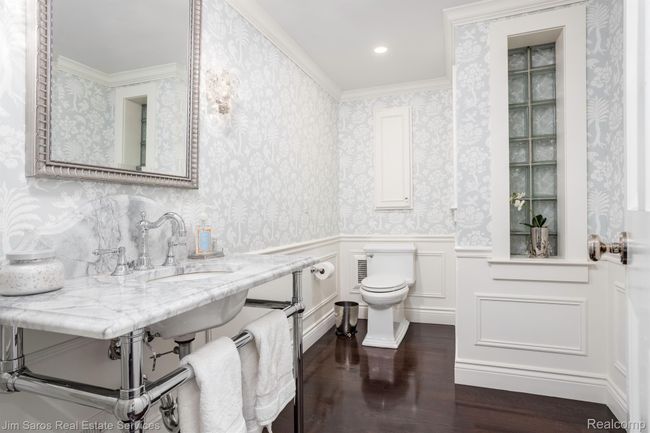 15701 Windmill Pointe Dr, House other with 6 bedrooms, 7 bathrooms and null parking in Grosse Pointe Park MI | Image 15