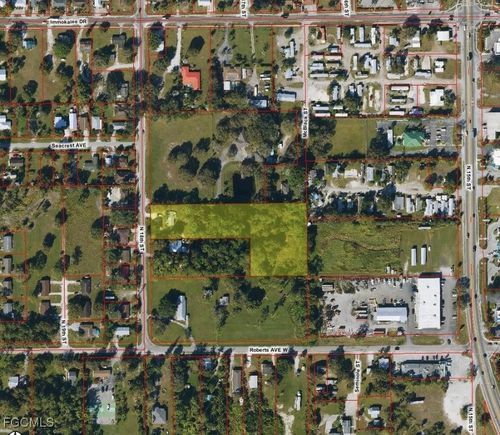 312 N 18th St, IMMOKALEE, FL, 34142-3302 | Card Image