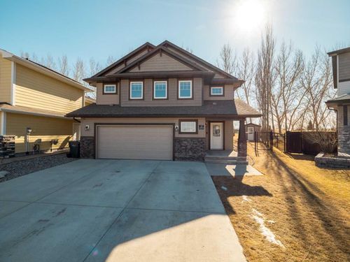 147 Westgate Dr, Coaldale, AB, T1M0E1 | Card Image