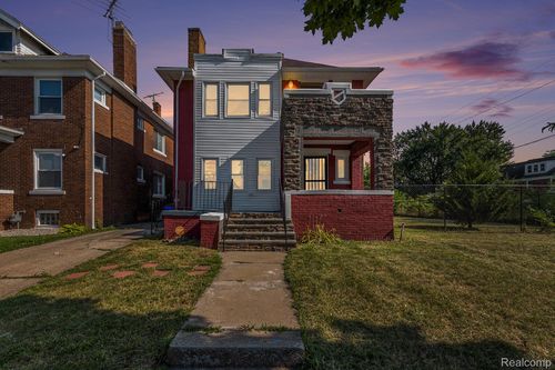 2303 Taylor St, Detroit, MI, 48206-2087 | Card Image