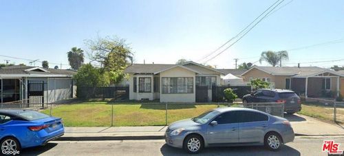 6072 Gifford Ave, Huntington Park, CA, 90255-3424 | Card Image