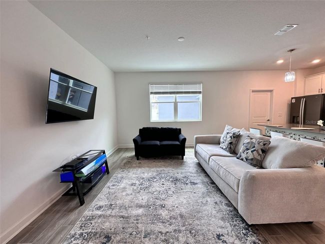 11455 Listening Drive, Townhouse with 4 bedrooms, 3 bathrooms and null parking in ORLANDO FL | Image 7