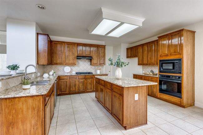 4513 Southpointe Dr, House other with 5 bedrooms, 4 bathrooms and null parking in Richardson TX | Image 10