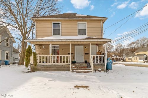 1702 Lexington Ave, Lorain, OH, 44052-3743 | Card Image