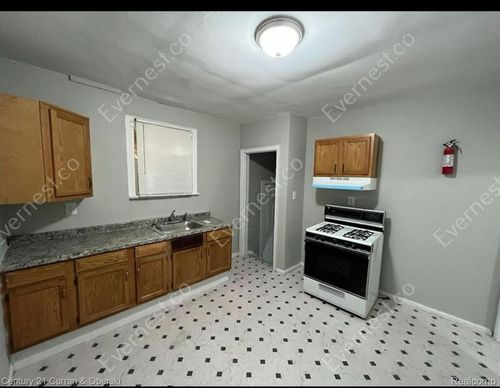 14175 Kentfield St, Detroit, MI, 48223-2703 | Card Image