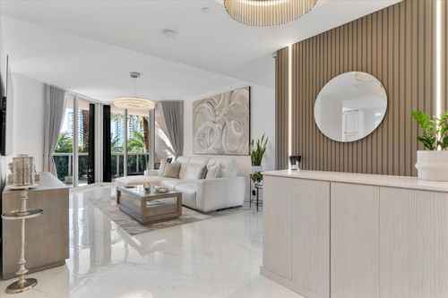 306-3100 N Ocean Blvd, Fort Lauderdale, FL, 33308-7116 | Card Image