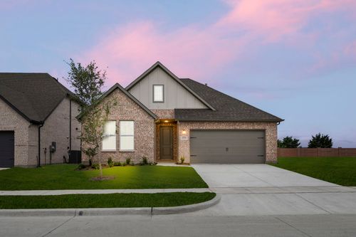 1232 Redcoat Dr, Forney, TX, 75126-4411 | Card Image
