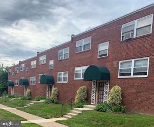 901 E Pleasant Ave, GLENSIDE, PA, 19038-8041 | Card Image