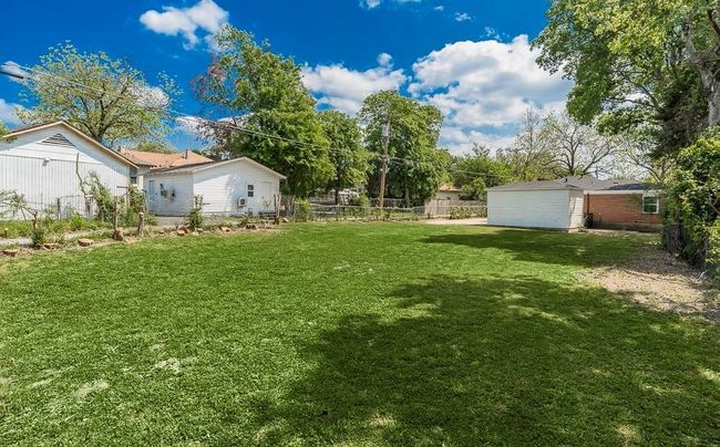 1721 Essex Ave, House other with 2 bedrooms, 1 bathrooms and null parking in Dallas TX | Image 28