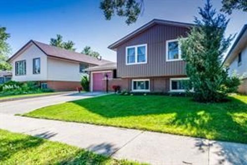 7 Sanderson Dr, Guelph, ON, N1H6T7 | Card Image