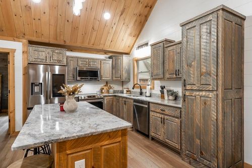 241 Wolf Creek Mtn Rd, Mineral Bluff, GA, 30559 | Card Image