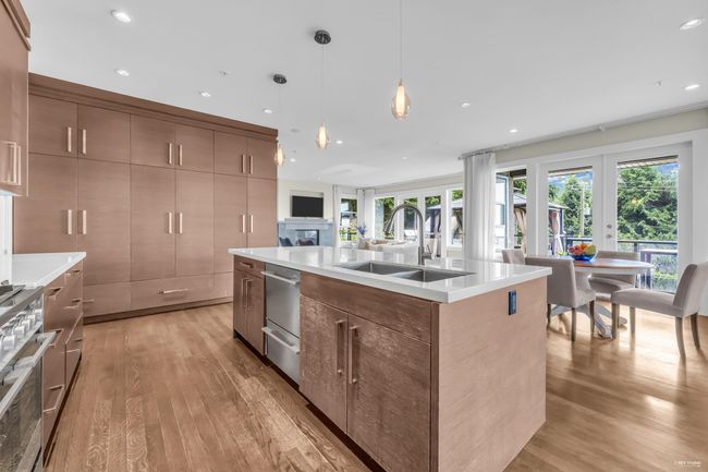 1162 Millstream Rd, House other with 6 bedrooms, 5 bathrooms and 2 parking in West Vancouver BC | Image 8