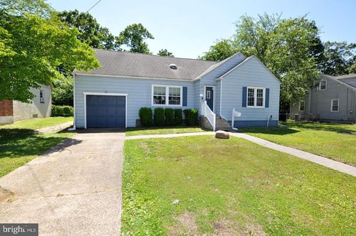 711 Filbert St, PALMYRA, NJ, 08065-2517 | Card Image