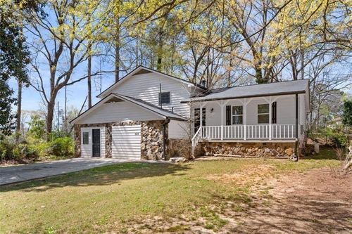 559 Autumn Dr, Riverdale, GA, 30274-3705 | Card Image