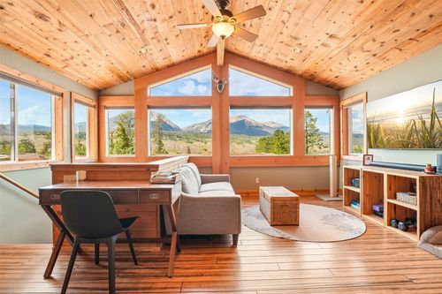 382 Hummingbird Cir, Silverthorne, CO, 80498-5537 | Card Image
