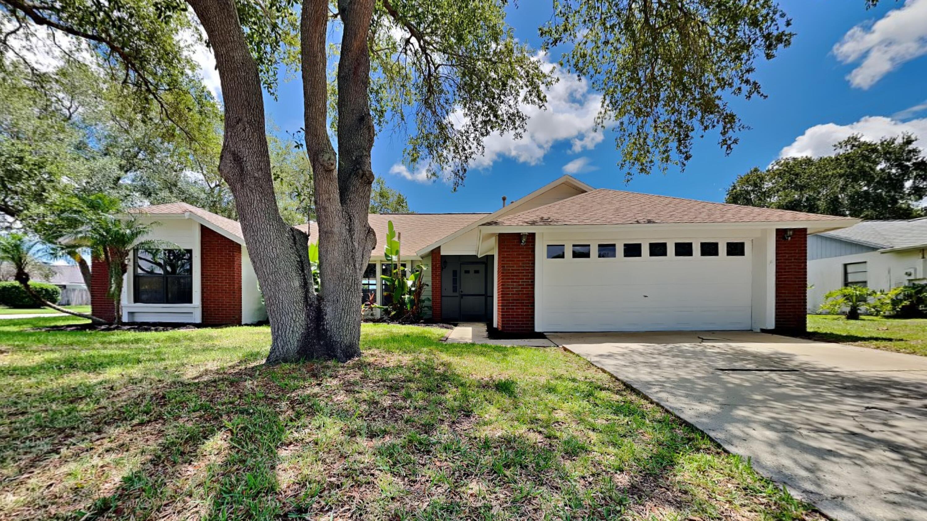 Golden Pond Ln, Rockledge, FL 32955