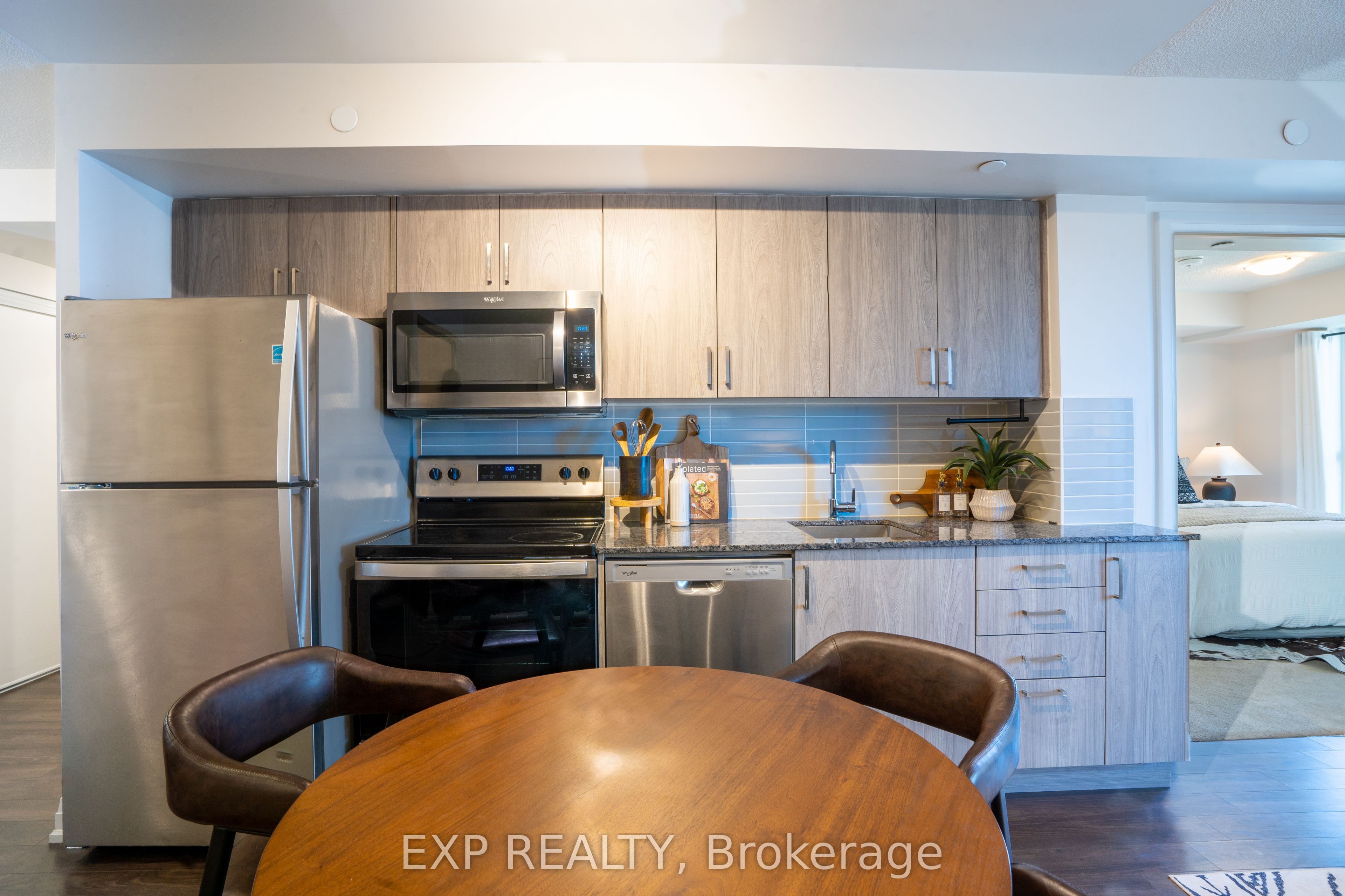 Residential in Toronto E09 3